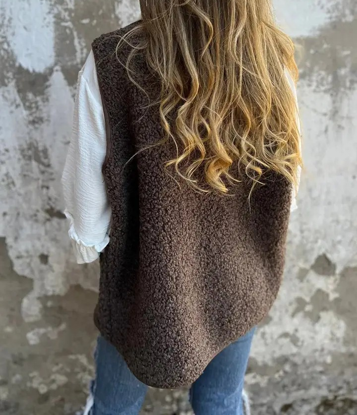 Sherpa Vest - Coffee