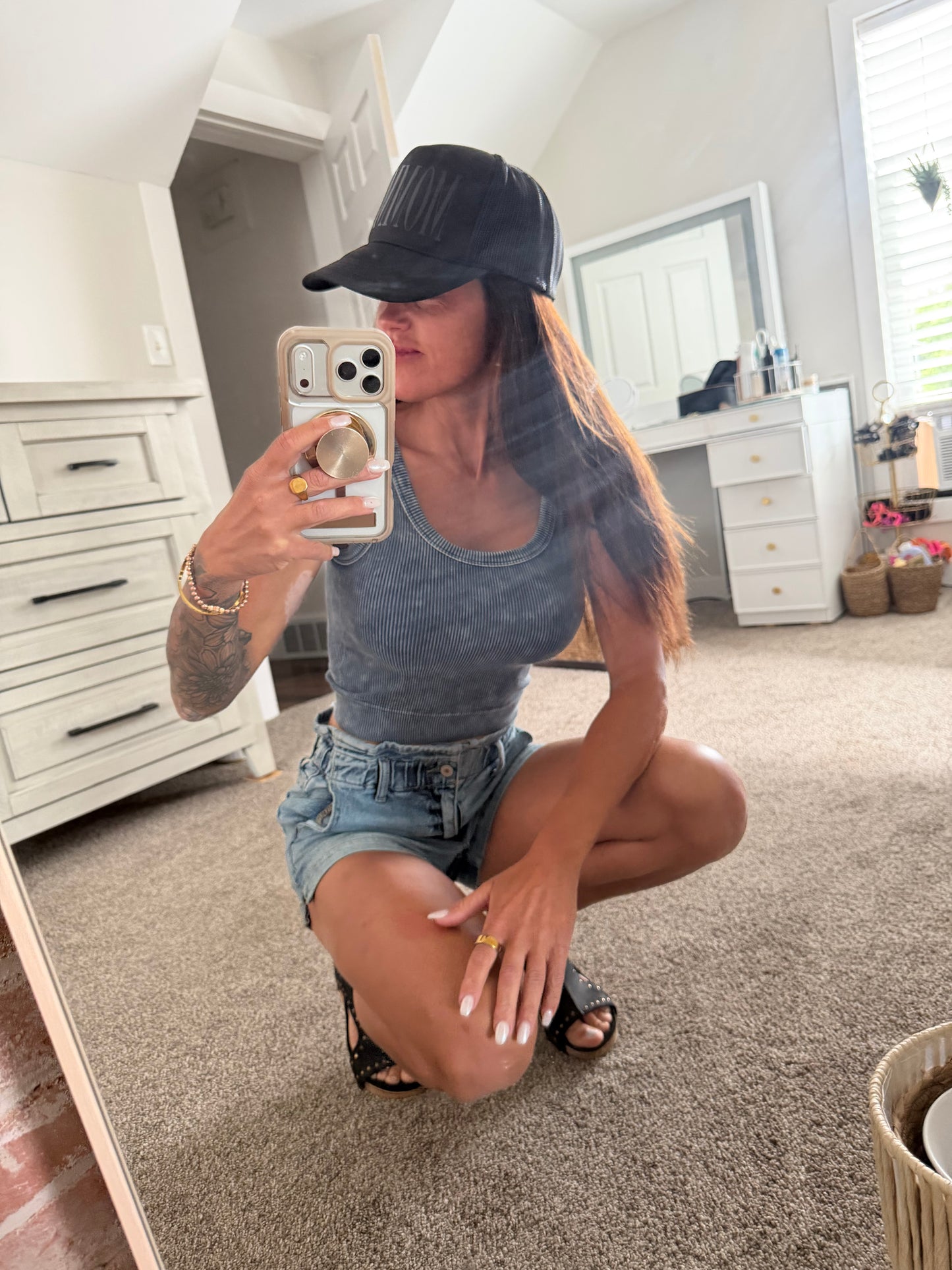 Trucker Hat - Mommin - Black