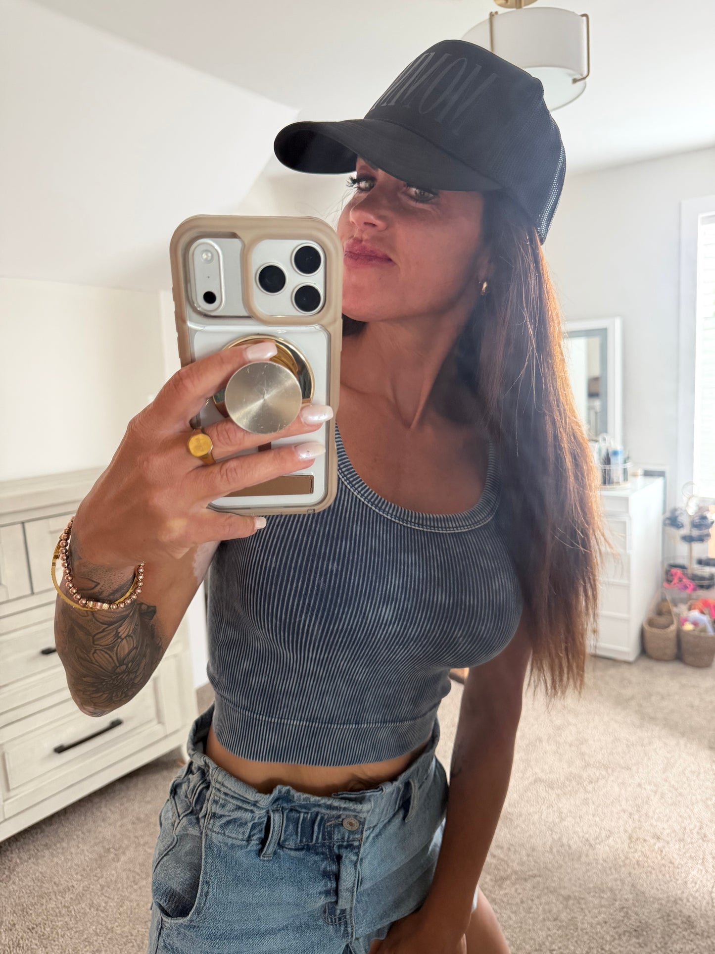 Trucker Hat - Mommin - Black