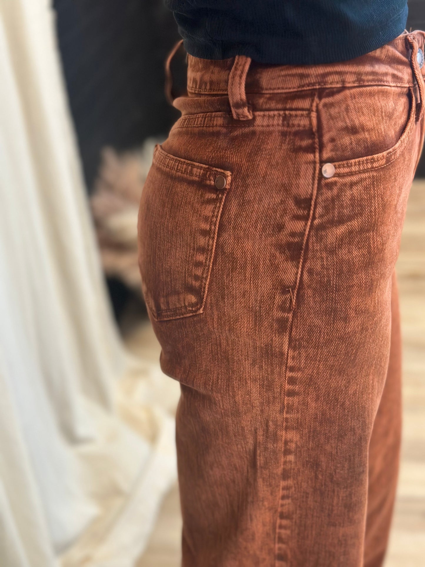 Retro Wide Leg Jeans