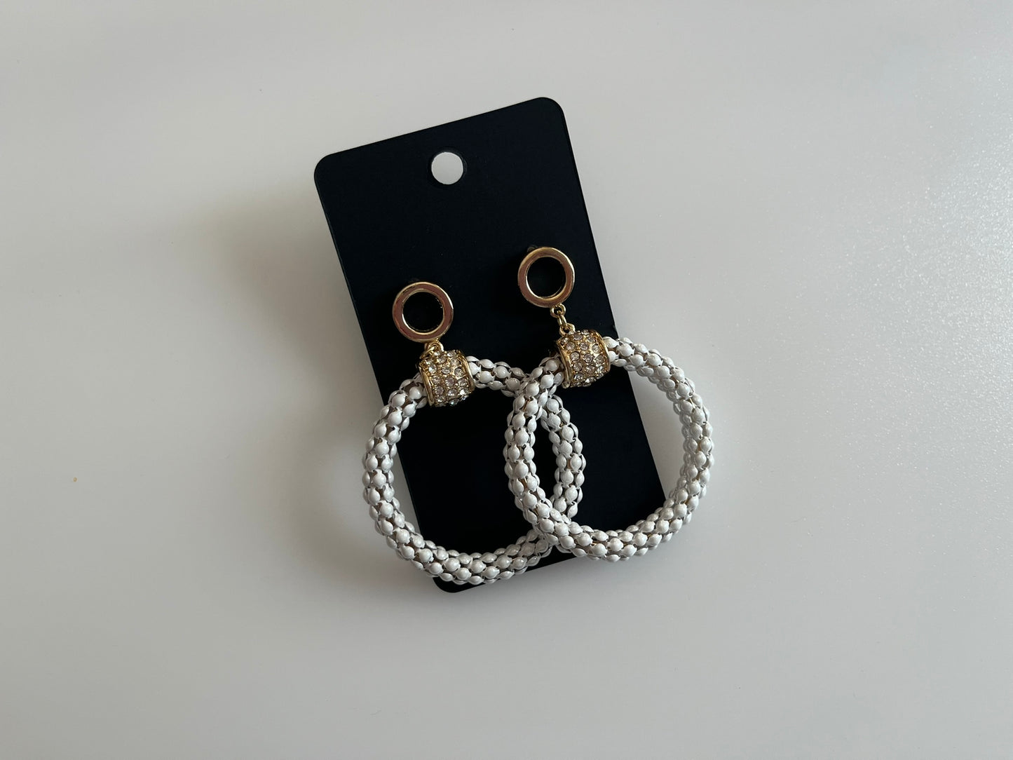 Earrings - Shimmering - White
