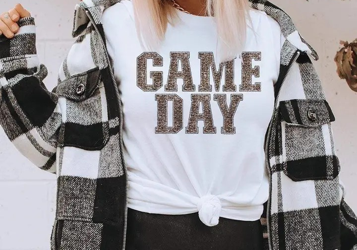 Graphic Tee - Game Day