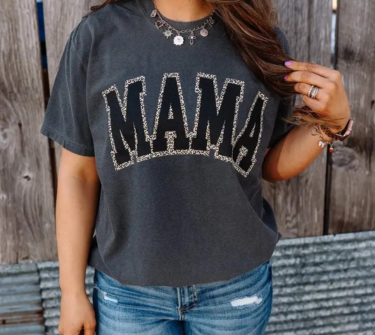Graphic Tee - Mama with Leopard Outline