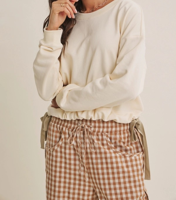 Sweatshirt with Cinched Waist - Vanilla